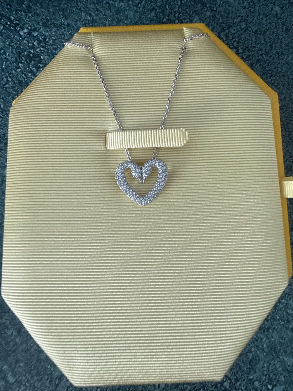 Swarovski Una Heart Pendant Necklace, Rhodium Plated